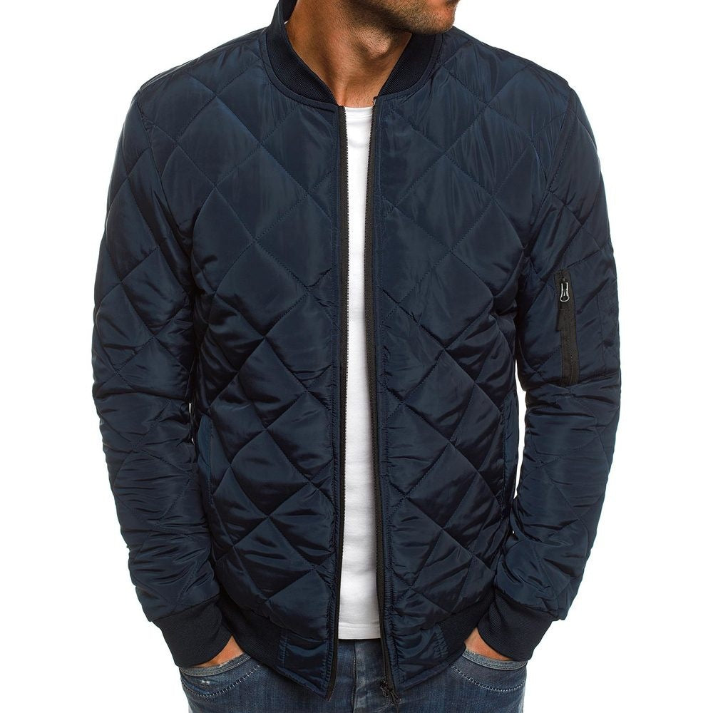 Moderne gefütterte Steppjacke für Herren